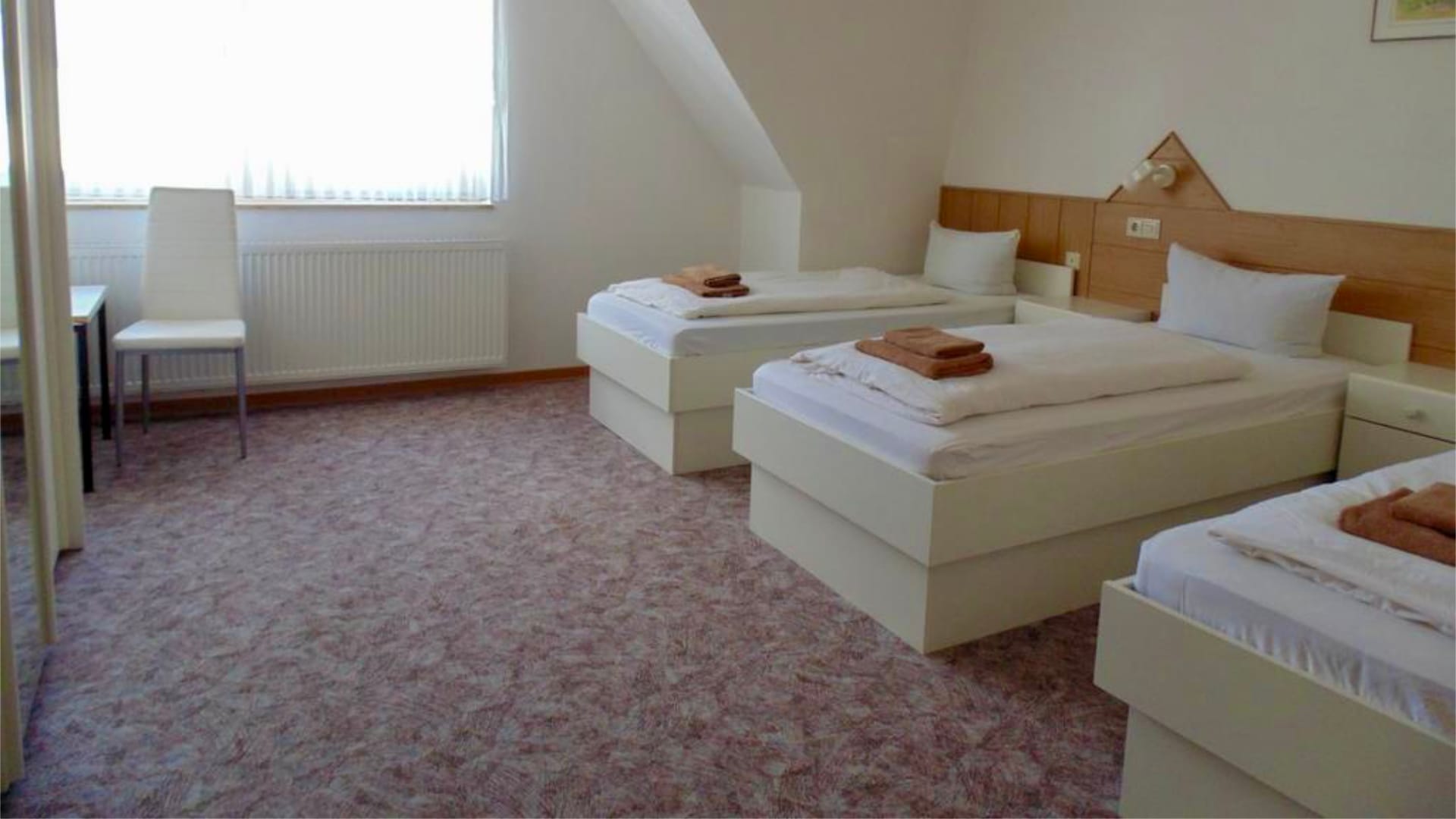 Dreibettzimmer im Hotel Seehaus